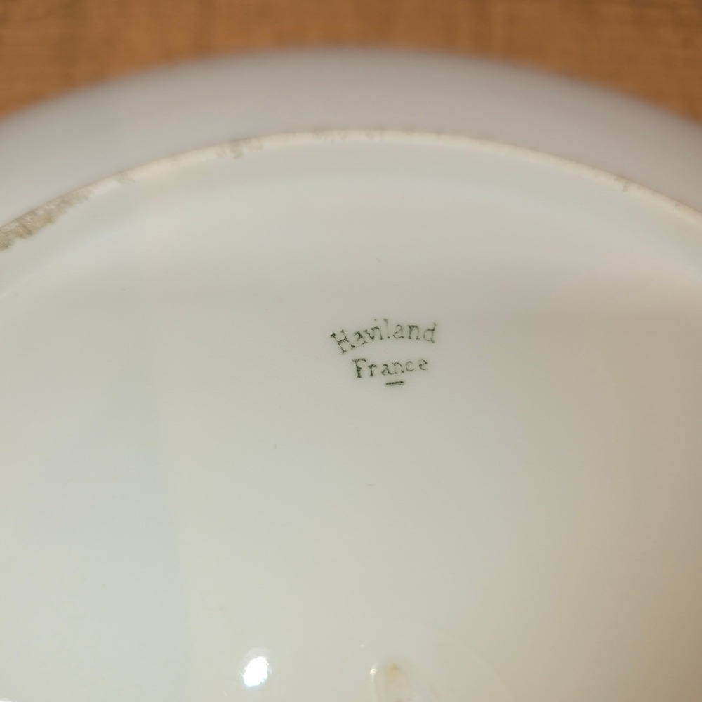 9" Haviland Limoges France Hand-Painted Display Plate Gold Rimmed Rose Red Green - Picture 7 of 8